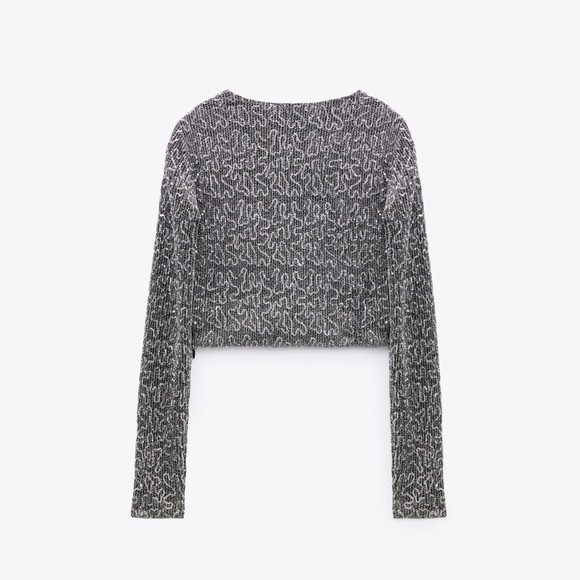 *NWOT*  Sequin Knotted Top - Picture 6 of 6